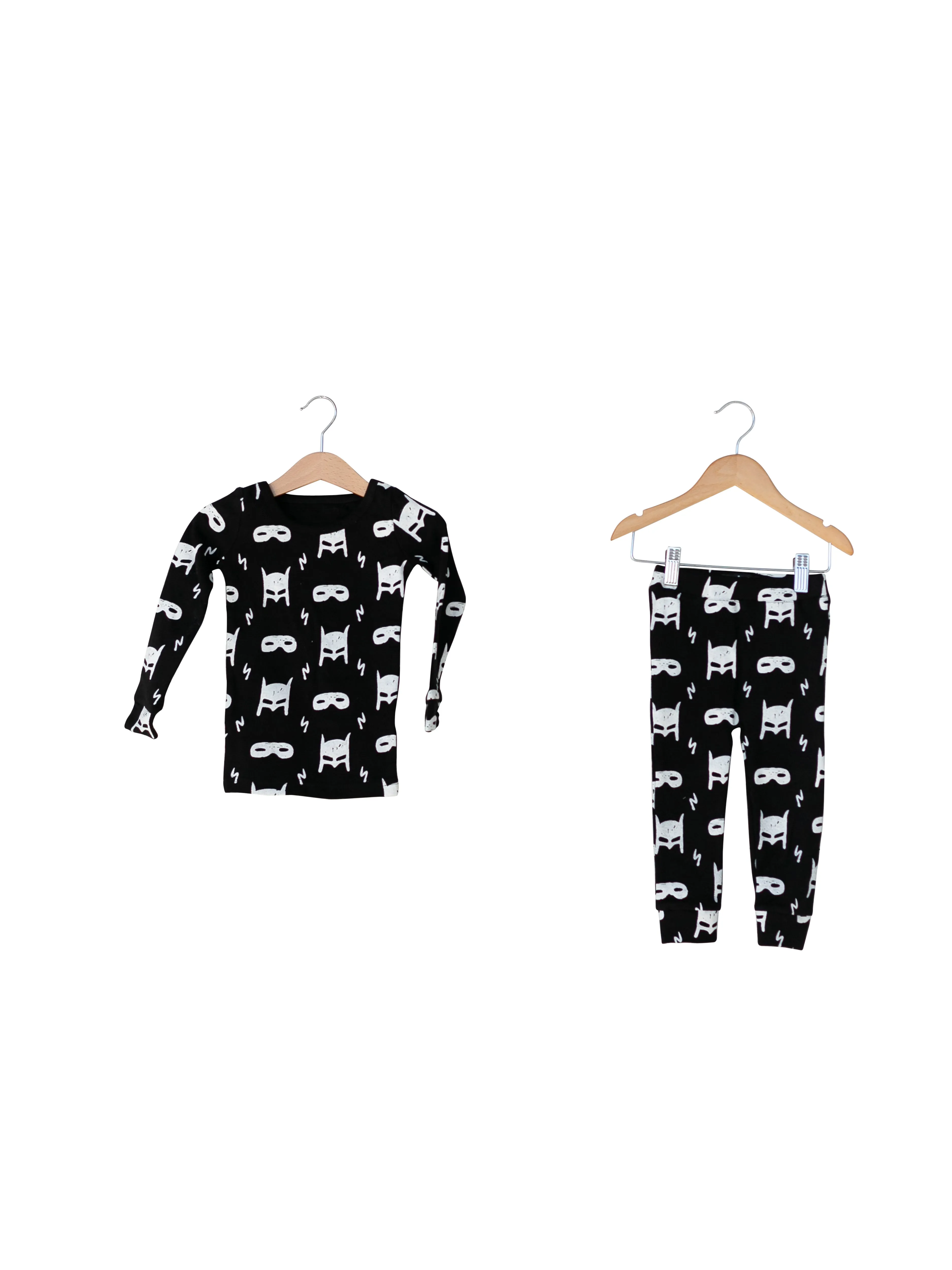 FINAL SALE - Organic Pajama Set -  WHITE ON BLACK HERO STRUCK