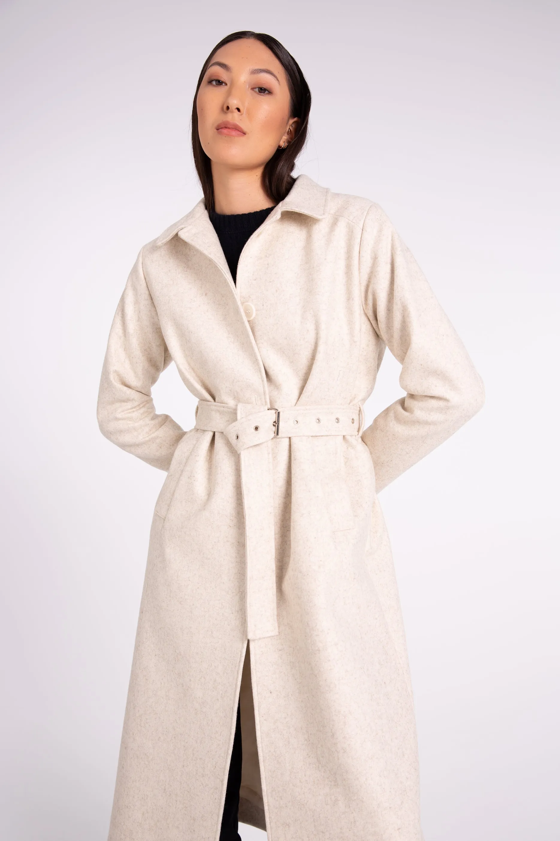 Halle Coat Oyster