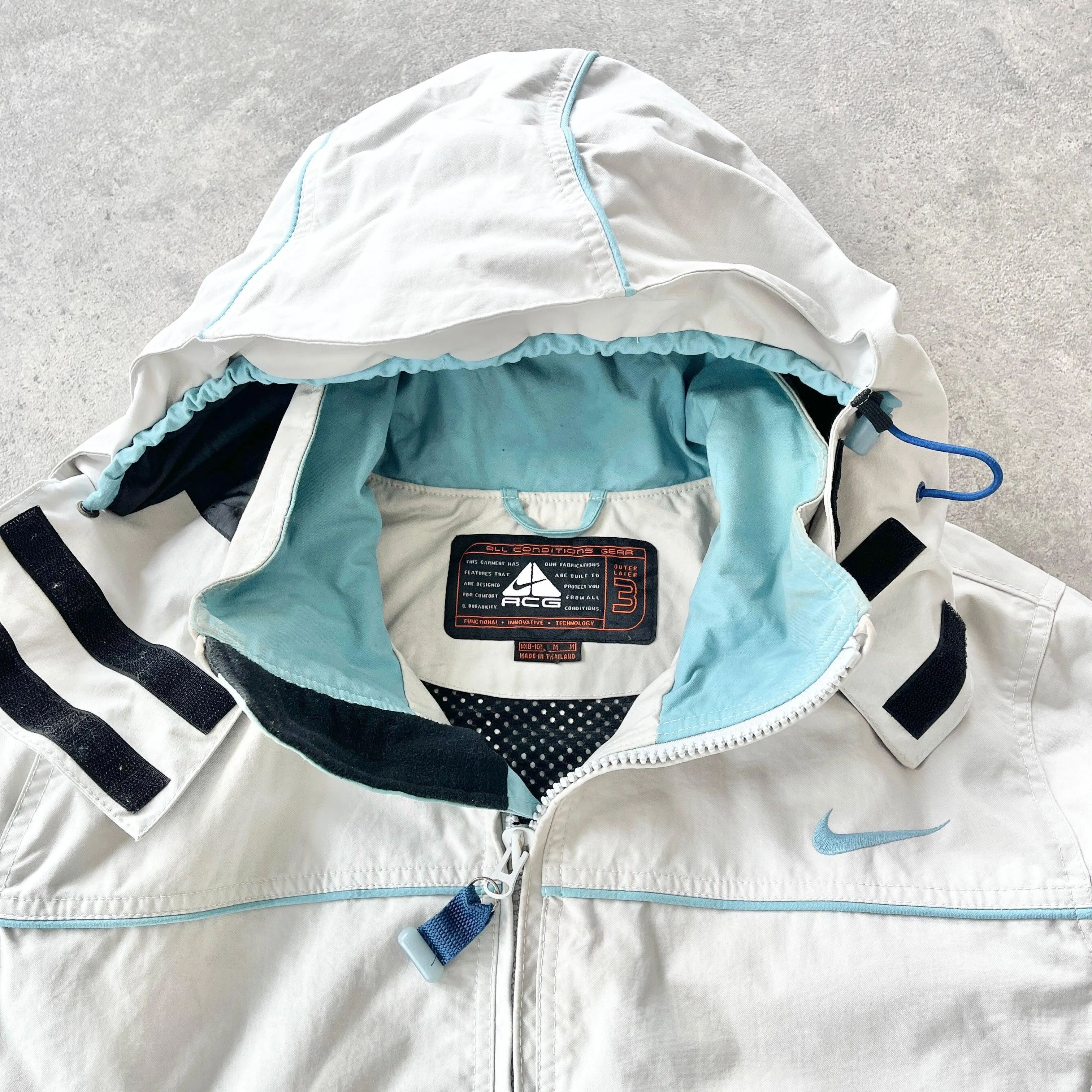 Nike ACG 1990s technical heavyweight storm fit jacket (M)