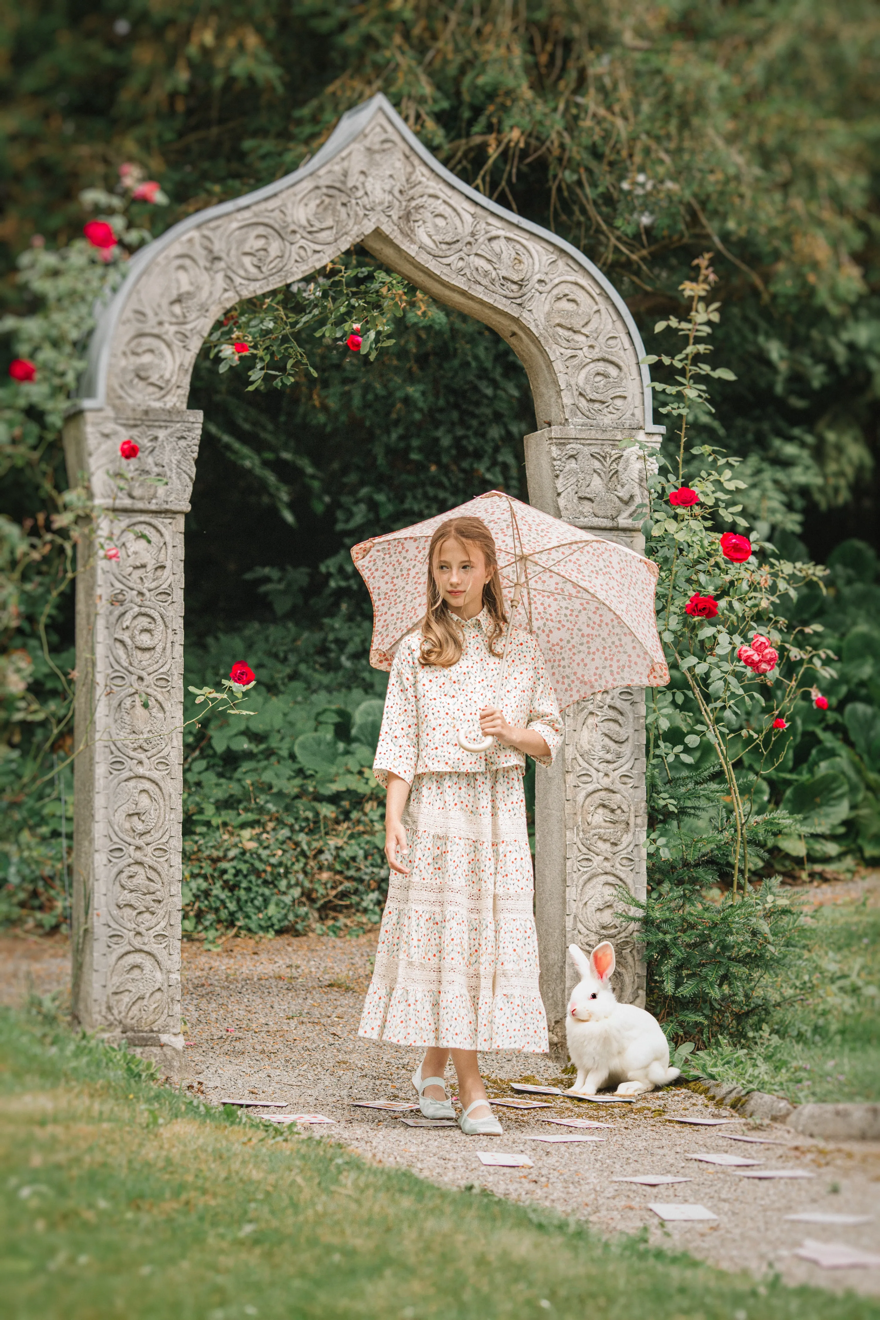 OVERSIZED CROP TOP WITH LACE DETAILED COLLAR-POPPY GARDEN